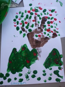 handprint apple tree 6