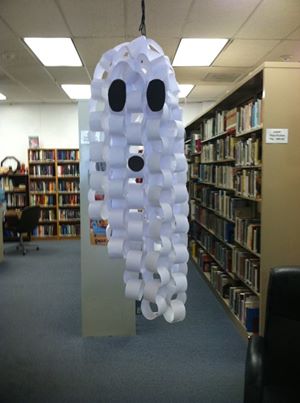 paper chain ghost